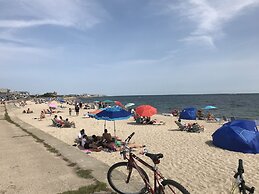 Falmouth Heights Motor Lodge