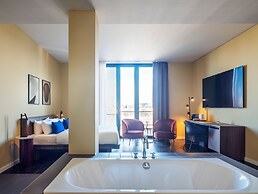 Numa Berlin Weinmeister