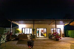 Burley House - Guest House