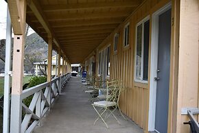 The Lodge At Blue Lakes