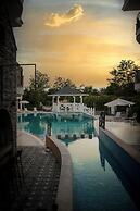 Seahorse Deluxe Hotel