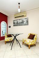 Seahorse Deluxe Hotel