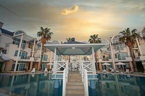 Seahorse Deluxe Hotel