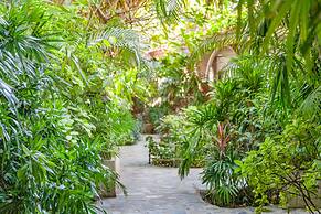 Tropica Bungalow Resort