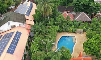 Tropica Bungalow Resort