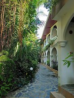 Tropica Bungalow Resort