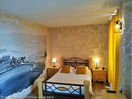 Queen Serenity Hotel