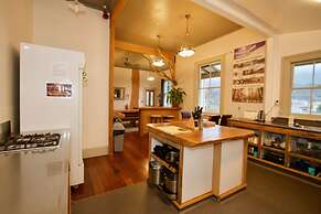 Station Lodge - Hostel