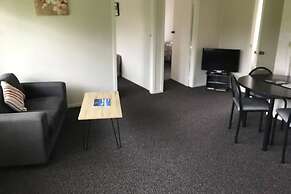 252 Beachside Motels & Holiday Park