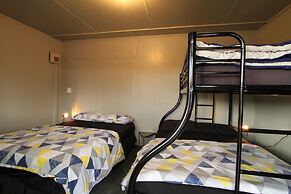 252 Beachside Motels & Holiday Park