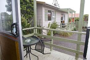 252 Beachside Motels & Holiday Park