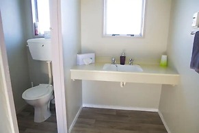 252 Beachside Motels & Holiday Park