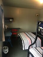 252 Beachside Motels & Holiday Park