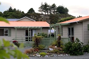 252 Beachside Motels & Holiday Park