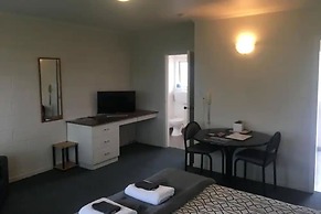 252 Beachside Motels & Holiday Park