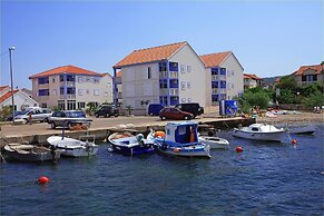 Aparthotel Marina Gromela