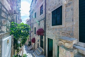 Pavisa Old town rooms