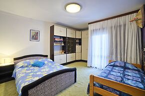 Villa Gorana- Apartments