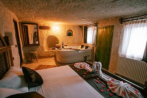 Mia Cappadocia Cave Hotel