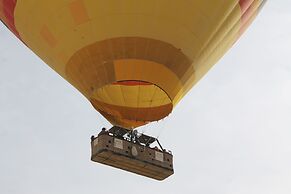 Mia Cappadocia Cave Hotel