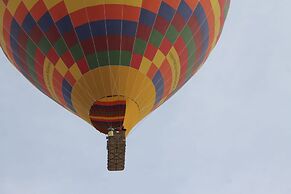 Mia Cappadocia Cave Hotel