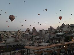Mia Cappadocia Cave Hotel
