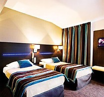 Helgon Hotel – Lourdes Pyrenees