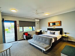 The Rocks Motel