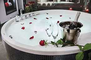 Komorowski Luxury Guest Rooms