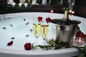 Komorowski Luxury Guest Rooms