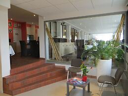 Brit Hotel Dijon Hermes