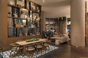 Hotel Beaux Arts, Autograph Collection