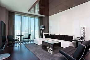 Hotel Beaux Arts, Autograph Collection