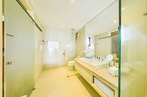 Sea Links Beach Hotel