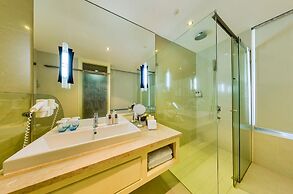 Sea Links Beach Hotel