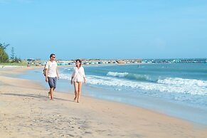 Sea Links Beach Hotel