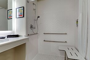 Holiday Inn Mobile - Airport by IHG