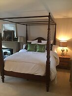 Niagara-on-the-Lake Furnished Rentals