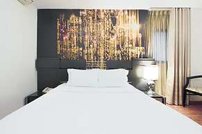 A&EM - The Petit Hotel