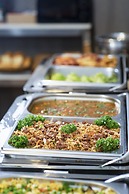 A&EM - The Petit Hotel