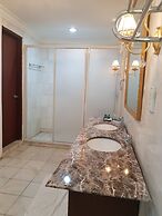 Sari Pacifica Hotel, Resort & Spa Lang Tengah