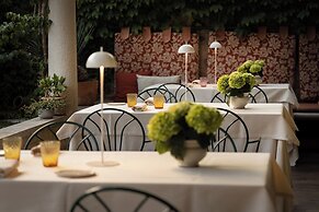 Hotel Regina Adelaide