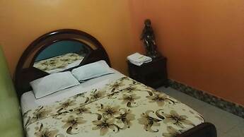Hotel Eloy Alfaro - Hostel
