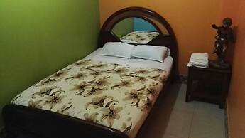 Hotel Eloy Alfaro - Hostel