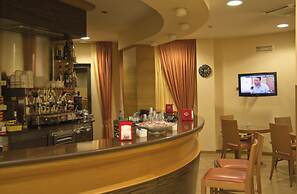 City Hotel