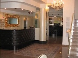 Aggravi Hotel