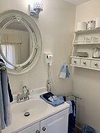 The Buttonwood Inn on Mt. Surprise