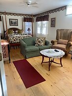 The Buttonwood Inn on Mt. Surprise