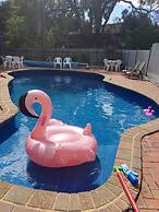 The Coachman Motel & Units