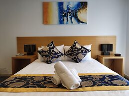 The Coachman Motel & Units